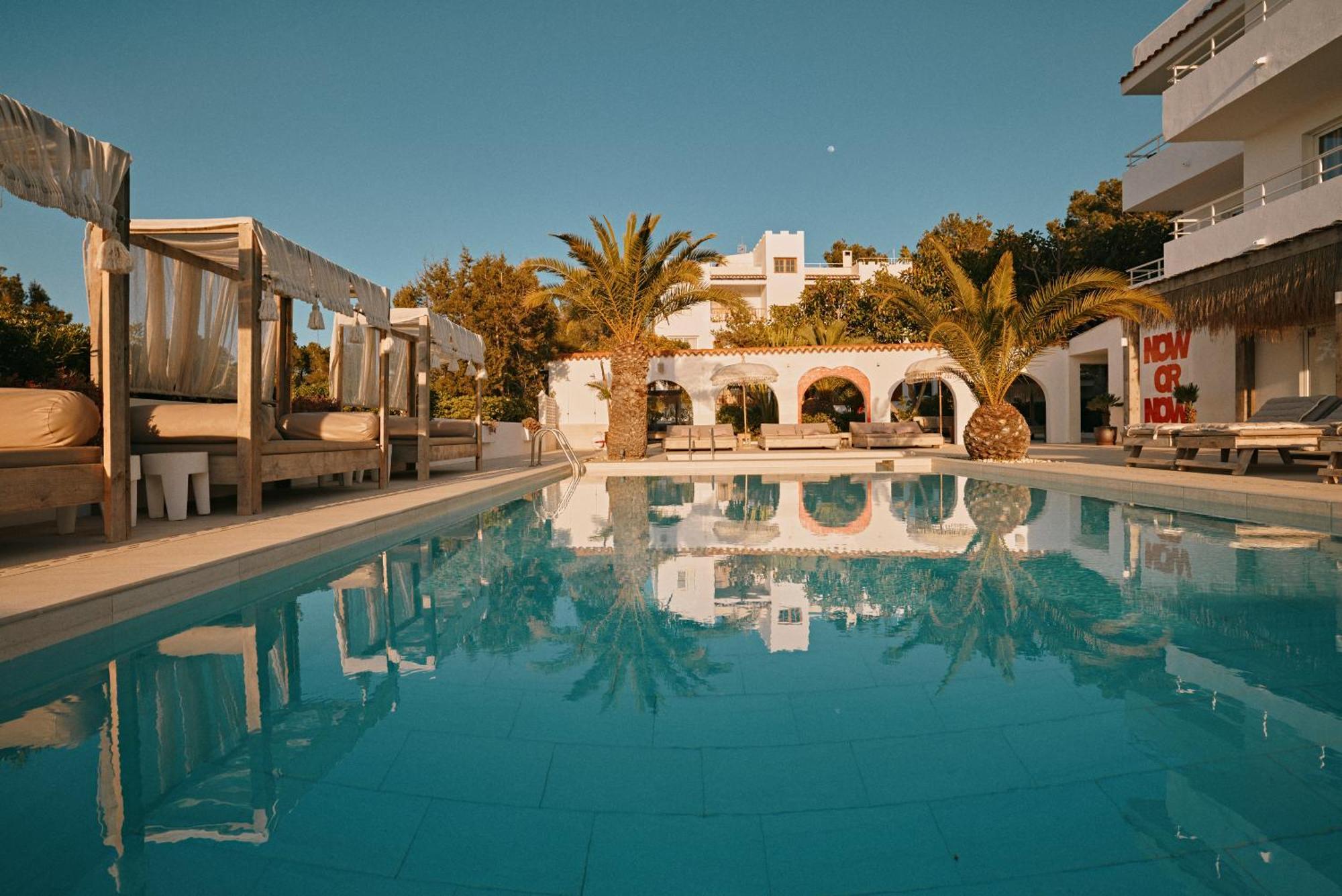 Sunset Oasis Ibiza Adults Only - New Rooms 2025 San Antonio  Kültér fotó