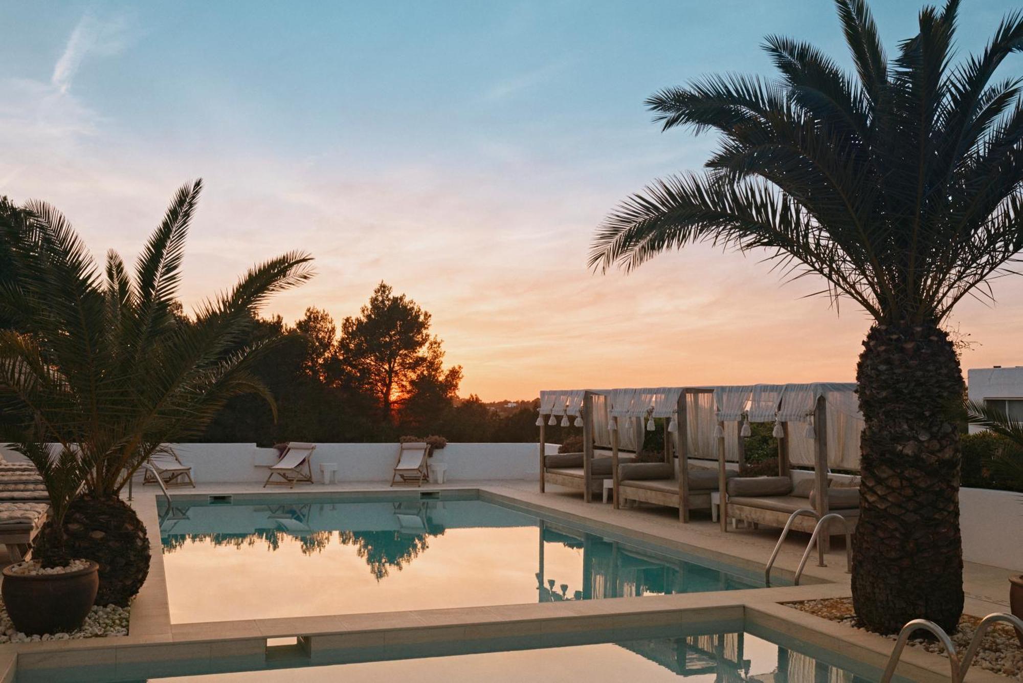 Sunset Oasis Ibiza Adults Only - New Rooms 2025 San Antonio  Kültér fotó