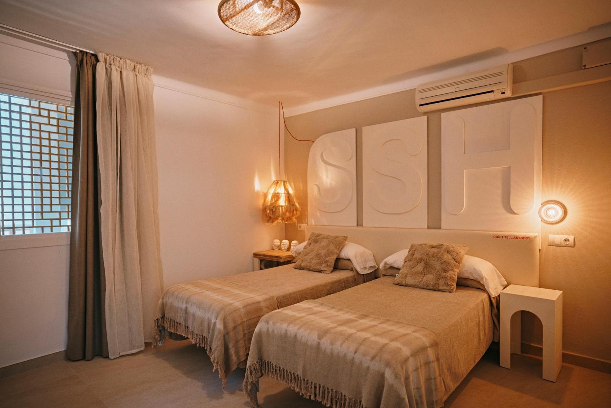Sunset Oasis Ibiza Adults Only - New Rooms 2025 San Antonio  Kültér fotó
