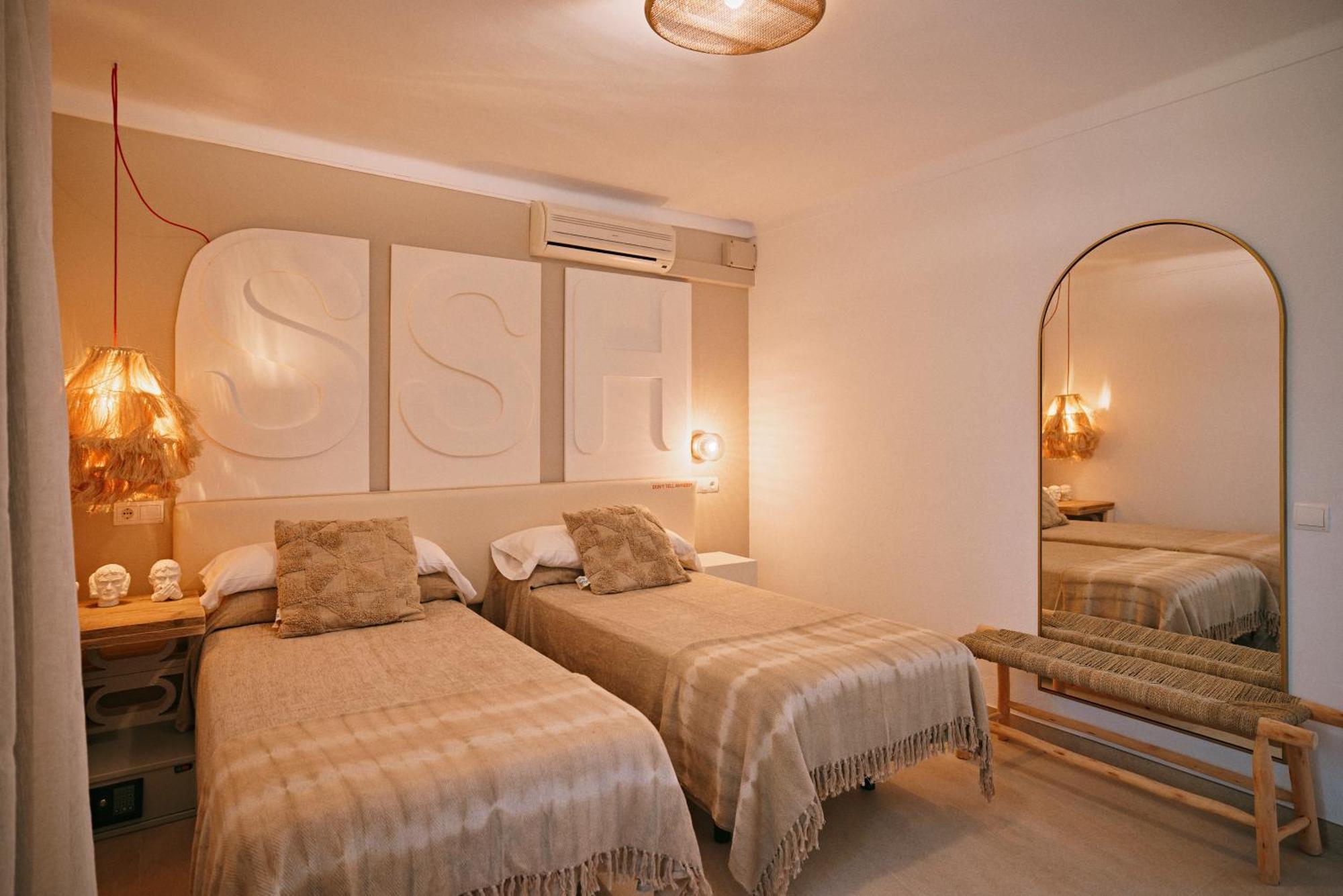 Sunset Oasis Ibiza Adults Only - New Rooms 2025 San Antonio  Kültér fotó