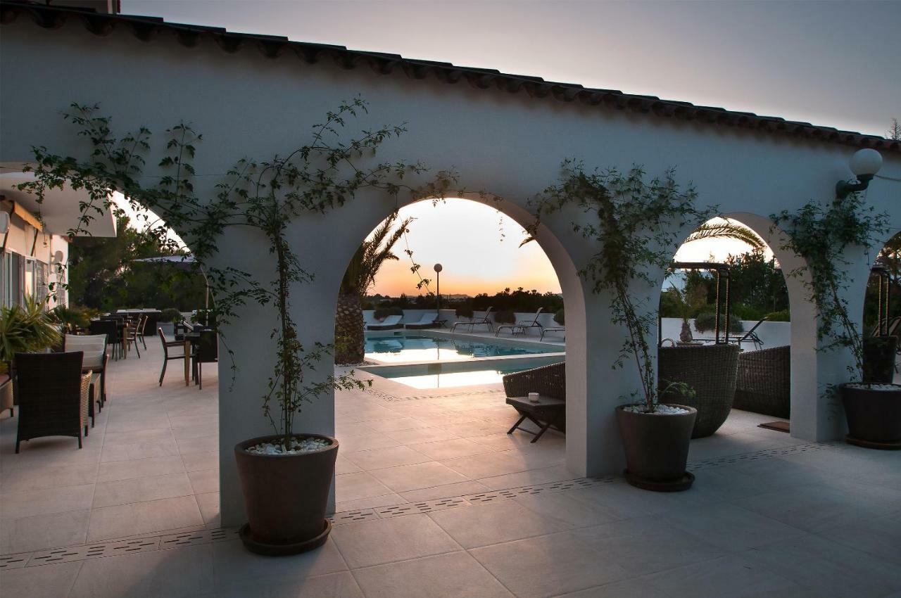 Sunset Oasis Ibiza Adults Only - New Rooms 2025 San Antonio  Kültér fotó
